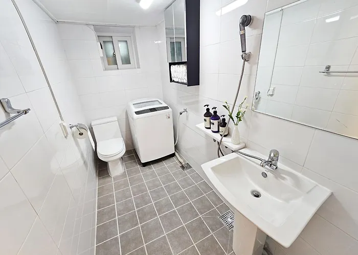 Hongdae 2 Bedroom 1 Bathroom Kingbed 서울특별시